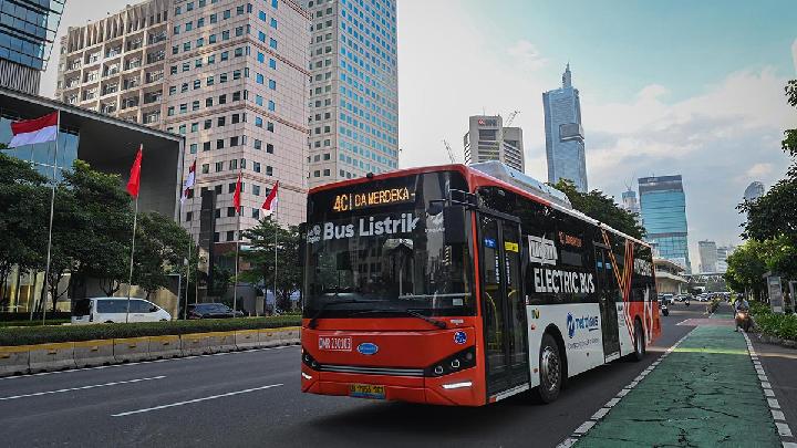 Indonesia Aims for 90% Public Transport Electrification by 2030