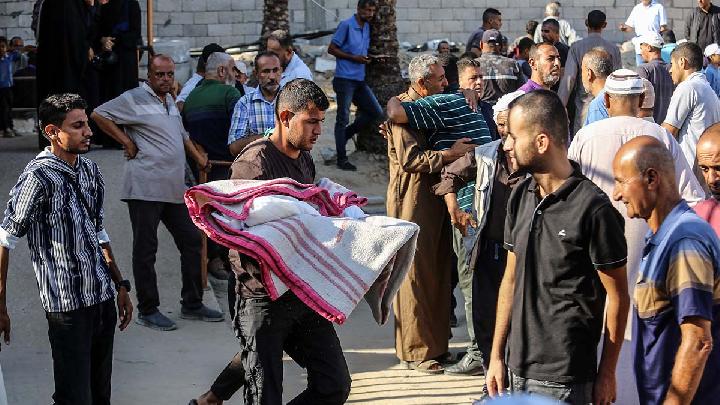 Israeli Strikes in Gaza Kill 86, Including Dozens Near U.S. Aid Centers