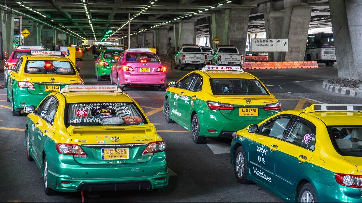 7 Essential Tips for Taking Taxis in Bangkok