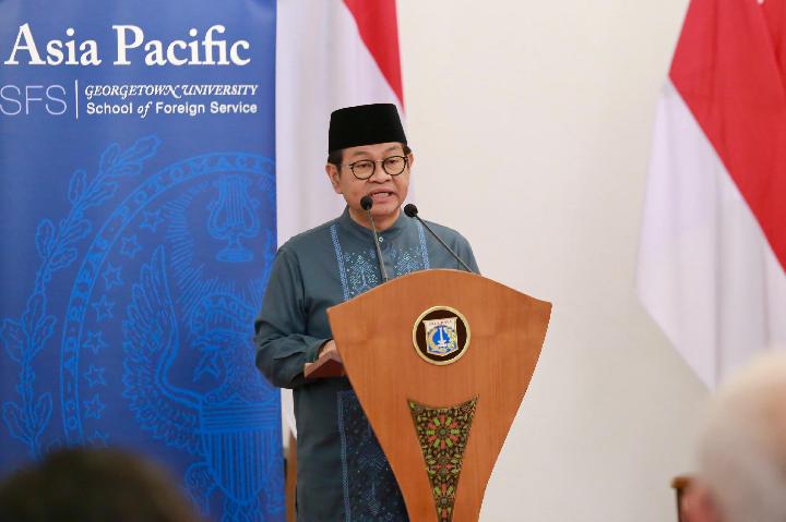 Jakarta Eyes Smoking Ban in Nightclubs, Karaoke Places