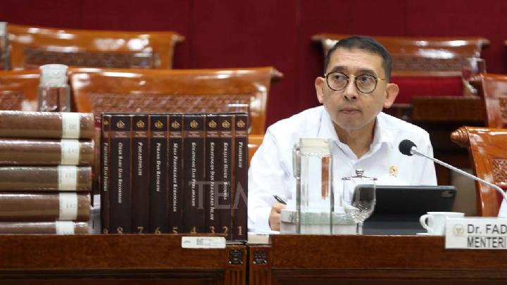 Civil Society Launches Petition Against Government's Rewrite of Indonesian History