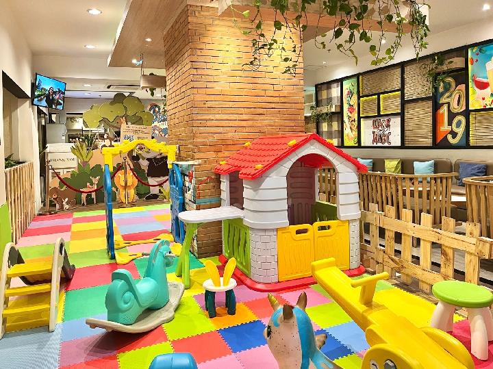 Long Weekend di eL Hotel Bandung, Hanya Selangkah dari Braga