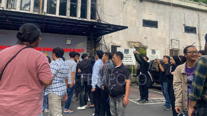 Polda Metro Jaya Tangguhkan Penahanan 15 Mahasiswa Trisakti