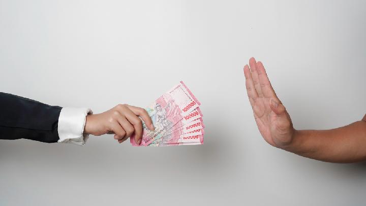 KPK Revises Gratuity Rules to Simplify Reporting System