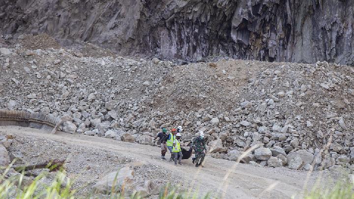Longsor Gunung Kuda, Profesor IPB Pertanyakan Pengawasan Izin Tambang
