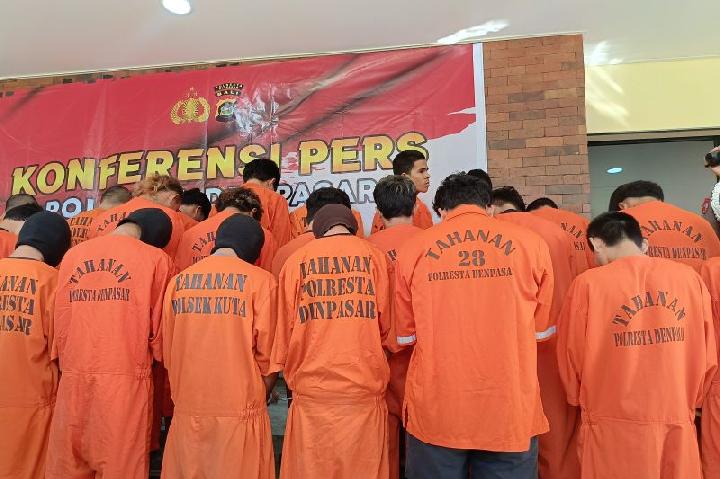 Detainee in Child Molestation Case Dies After Jailhouse Beating