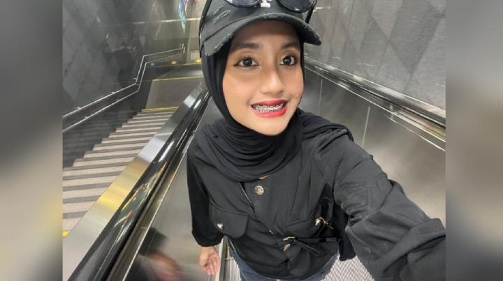 Cantika Review: Cushion Espoir Bisa Samarkan Pori-pori Kulit Wajah Tanpa Touch Up