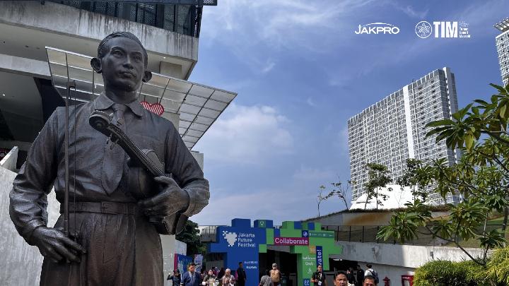 Jakarta Future Festival (JFF) 2025 mengusung tema “Collaborate to Elevate”, akan berlangsung pada 13 hingga 15 Juni 2025 di seluruh area Taman Ismail Marjuki (TIM). Dok. Jakpro 
