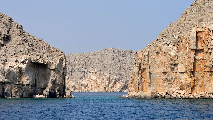 Iran May Mine Strait of Hormuz If US Backs Israel