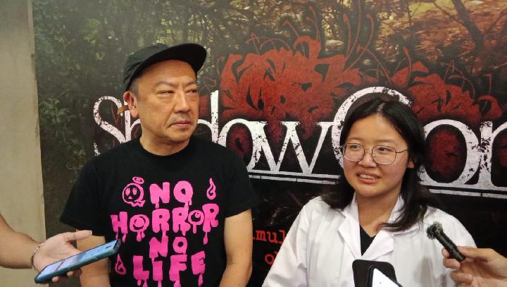 Founder/Creator Obake Shadow Corridor, Shogo Yoshizawa menjelaskan mengenai rumah hantu Shadow Corridor/ Tempo-FAUZAN AL ANSHARI