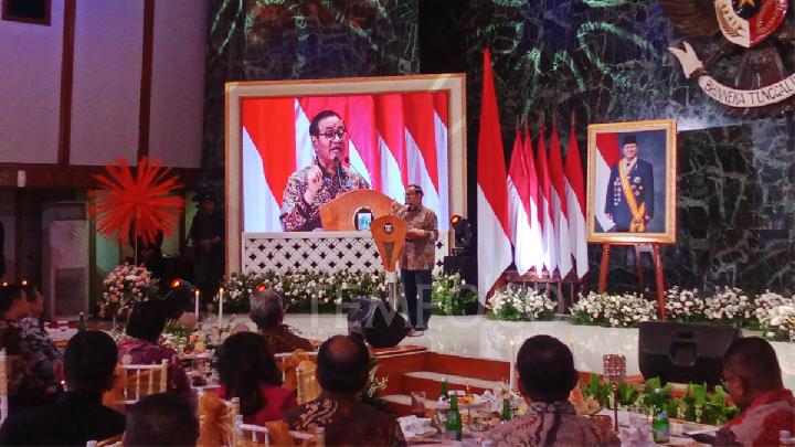 Gubernur Jakarta Pramono Anung Wibowo dalam acara Gala Dinner Malam Apresiasi Wajib Pajak di Balai Kota Jakarta, 17 Juni 2025. Tempo/Sultan Abdurrahman