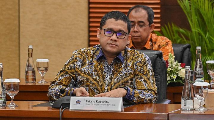 Direktur Jenderal Strategi Ekonomi dan Fiskal Kementerian Keuangan Febrio Nathan Kacaribu di Kantor Kementerian Keuangan, Jakarta, 17 Juni 2025. Tempo/M Taufan Rengganis
