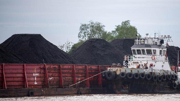Indonesia's Coal Exports Decline as China and India Boost Domestic Output