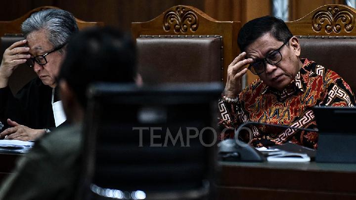 Cerita Perkenalan Hasto Kristiyanto dengan Harun Masiku