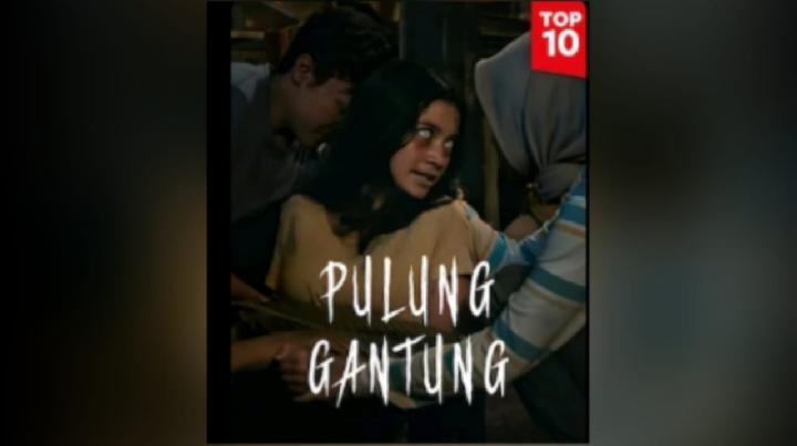 Poster film Pulung Gantung di Netflix. Foto: Netflix. 