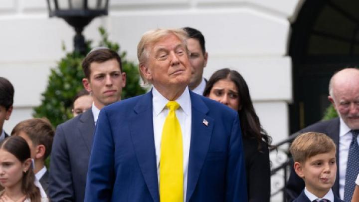 BREAKING NEWS: Trump Warns Iran: Make Peace or Face Further Attacks
