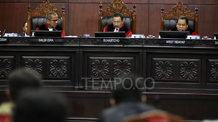 Hakim MK Soroti Kinerja KPU dan Bawaslu dalam PSU Pilkada Kota Palopo