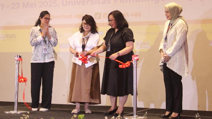 Satu Dekade CoFest UPJ Meriahkan Semangat Ekspresi Bebas