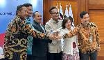 Danantara Indonesia and PT Garuda Indonesia (Persero) agreed to collaborate at Plaza Mandiri, Jakarta, June 24, 2025. Antara/Maria Cicilia Galuh