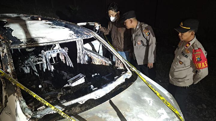 Skeletal Remains Found Inside Burnt Car Near Bangka Hotel in Indonesia