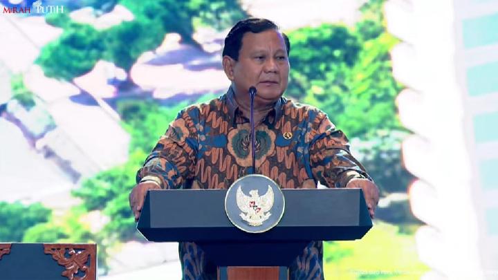 Prabowo Says Food Self-Sufficiency Key to Indonesia's Survival in Global Crisis