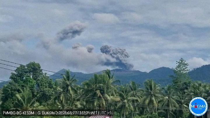 Mount Dukono and Mount Ile Lewotolok in Indonesia Erupted Today