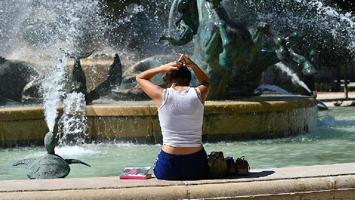 How Heatwaves Impact the Economies Across Europe