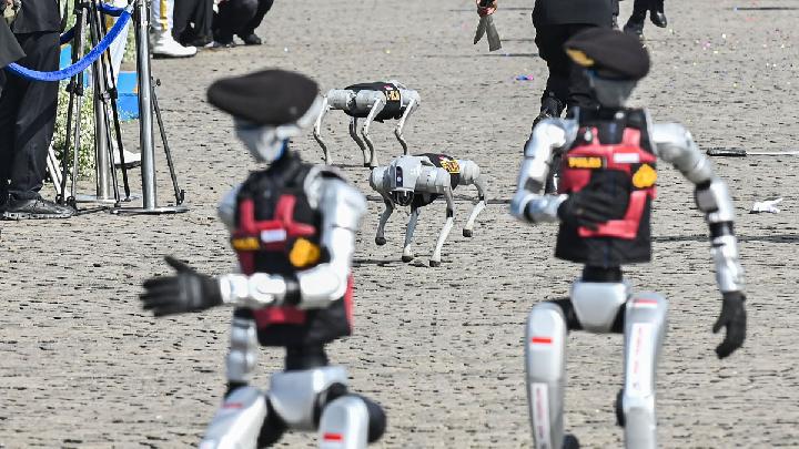 The Use of Robots in Indonesian Police Force: A Technological Advancement