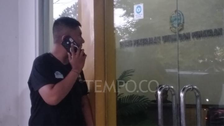 Kantor Kepala Dinas PUPR Sumatera Utara digeledah KPK pada 1 Juli 2025. Tempo/Sahat Simatupang