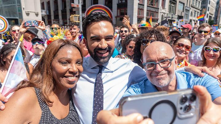 Zohran Mamdani Secures New York Election, Becomes First Muslim Mayor