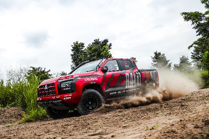 Tim Mitsubishi Ralliart Kembali Turun di AXCR 2025, Pakai Triton Reli