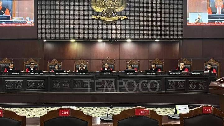 MK Tolak Gugatan Uji Materiil UU Kepolisian