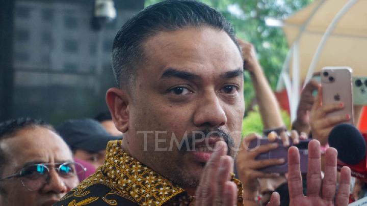 Menteri Usaha Mikro, Kecil, dan Menengah (UMKM), Maman Abdurrahman mendatangi KPK di Gedung Merah Putih KPK, Jakarta, 4 Juli 2025. Tempo /Ilham Balindra