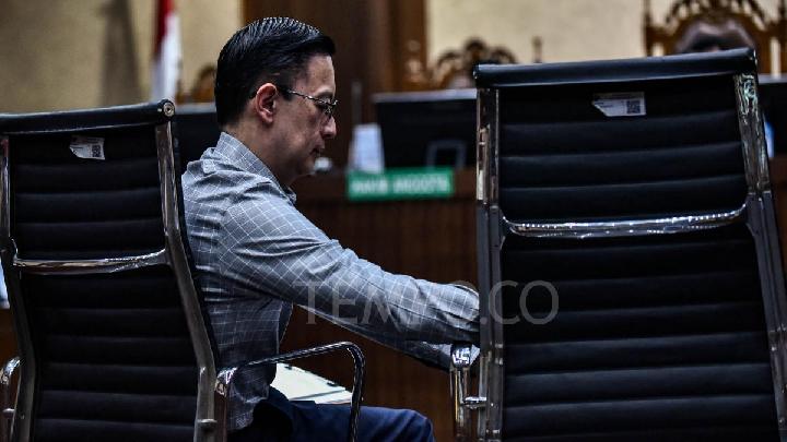 Terdakwa kasus dugaan korupsi impor gula Thomas Trikasih Lembong atau Tom Lembong mengikuti sidang tuntutan di Pengadilan Tipikor, Jakarta, 4 Juli 2025. Tempo/Tony Hartawan