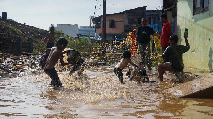 Floods in East Jakarta Subside Early Tuesday Morning, BPBD Reports
