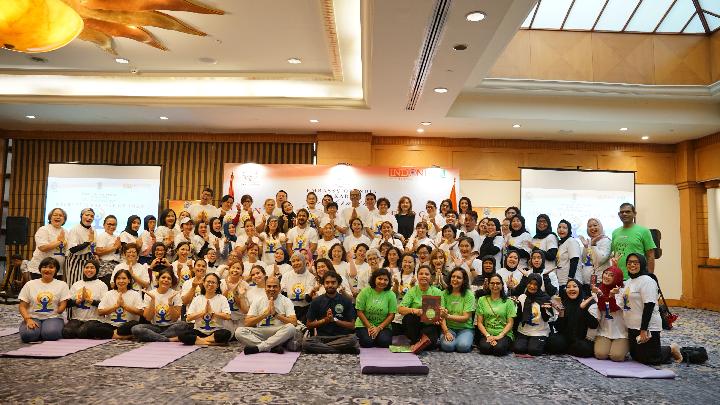 Aryaduta Menteng Jadi Tuan Rumah Hari Yoga Internasional