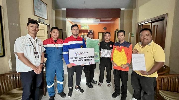 Pertamina Salurkan Bantuan untuk Korban Banjir Mataram