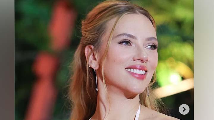 Intip Gaya Rambut ala Gen Z Scarlett Johansson yang Mencuri Perhatian