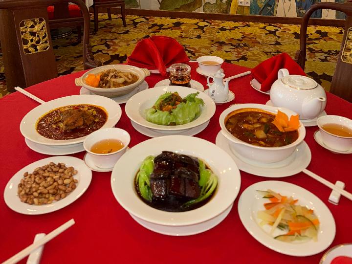 Cita Rasa Chinese Peranakan Hadir di Golden Lotus Bali