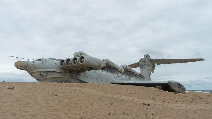 US and China Resurrecting Cold War-Era Ekranoplan 'Sea Monster' Ship