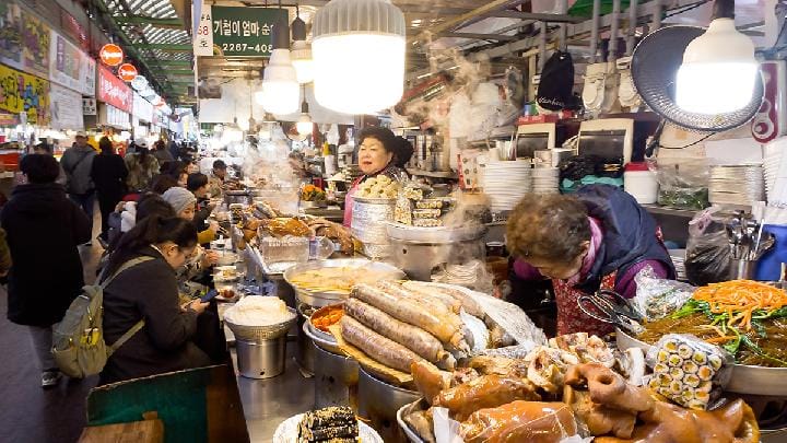 5 Rekomendasi Destinasi Kuliner Korea Selatan yang Wajib Masuk Daftar Kunjungan