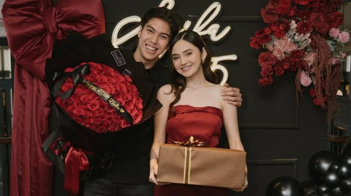 Classy Elegan, Gaya Syifa Hadju Merayakan Ulang Tahun ke-25