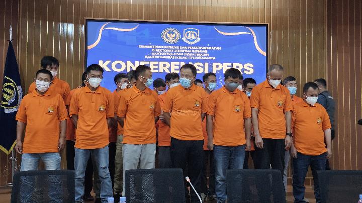 20 Chinese Nationals in Sragen Deported for Violating Immigration Laws