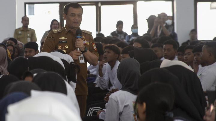 Ahmad Luthfi Perintahkan Bupati Pati Turunkan Tarif PBB-P2