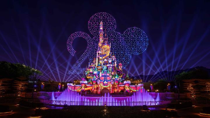 Filipino Tourist Dies After Falling Unconscious on Hong Kong Disneyland Ride