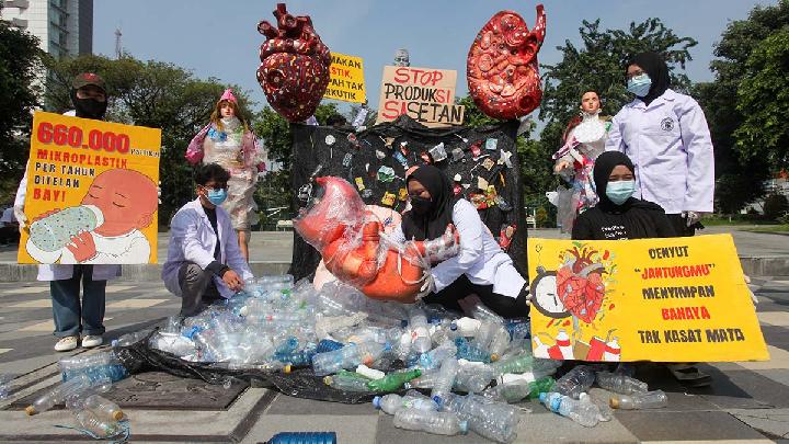 Ecoton Urges Australia to Stop Plastic Waste Export to Indonesia
