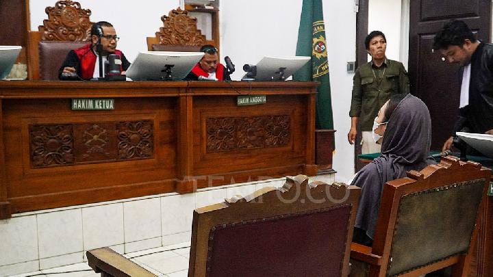 Sidang terdakwa  kasus judi online Adriana Angela Brigita di Pengadilan Negeri  Jakarta Selatan, 16 Juli 2025. Tempo/Martin Yogi Pardamean