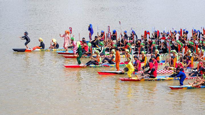 Gibran Akan Buka Festival Pacu Jalur di Riau Siang ini