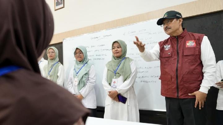 Alasan 160 Guru Sekolah Rakyat Mengundurkan Diri