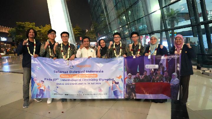 Siswa Indonesia Raih Medali Perak dan Perunggu di Olimpiade Kimia Internasional